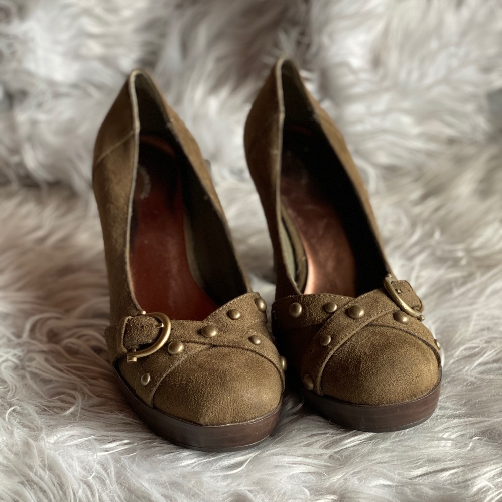 Heels by Ellemenno